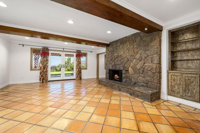 431 Highland Drive, Glendora, CA 91741