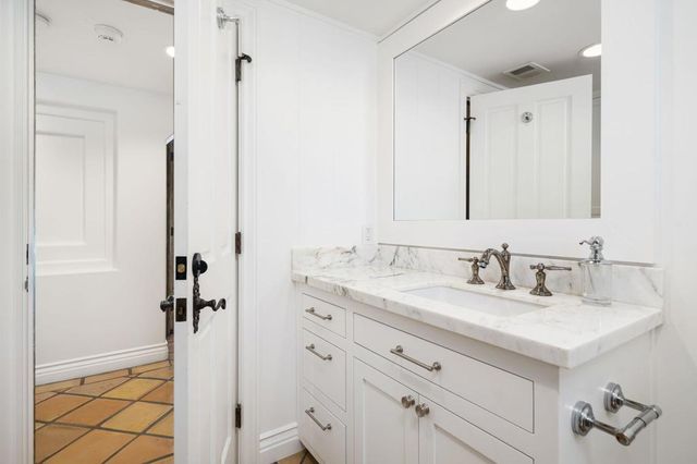 431 Highland Drive, Glendora, CA 91741