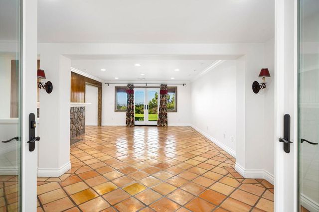 431 Highland Drive, Glendora, CA 91741