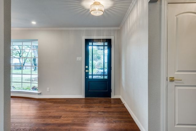3232 Timberview Road, Dallas, TX 75229