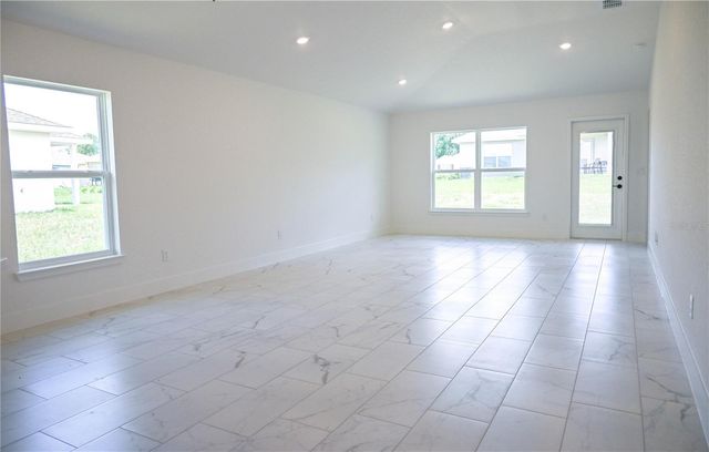 3135 NE 45TH AVENUE, Ocala, FL 34470