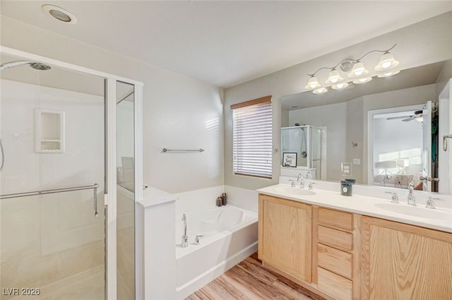 5690 Sentry Palm Court, Las Vegas, NV 89122