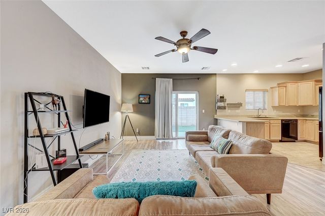 5690 Sentry Palm Court, Las Vegas, NV 89122