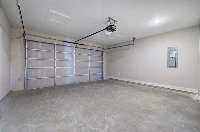 203 Daisy NE Court, Cartersville, GA 30121