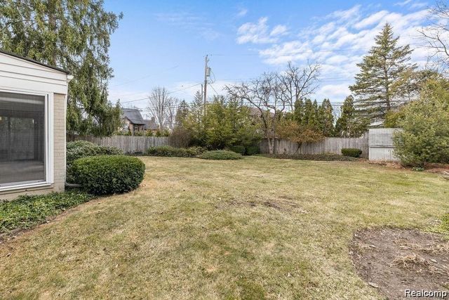 2288 Northlawn Boulevard, Birmingham, MI 48009