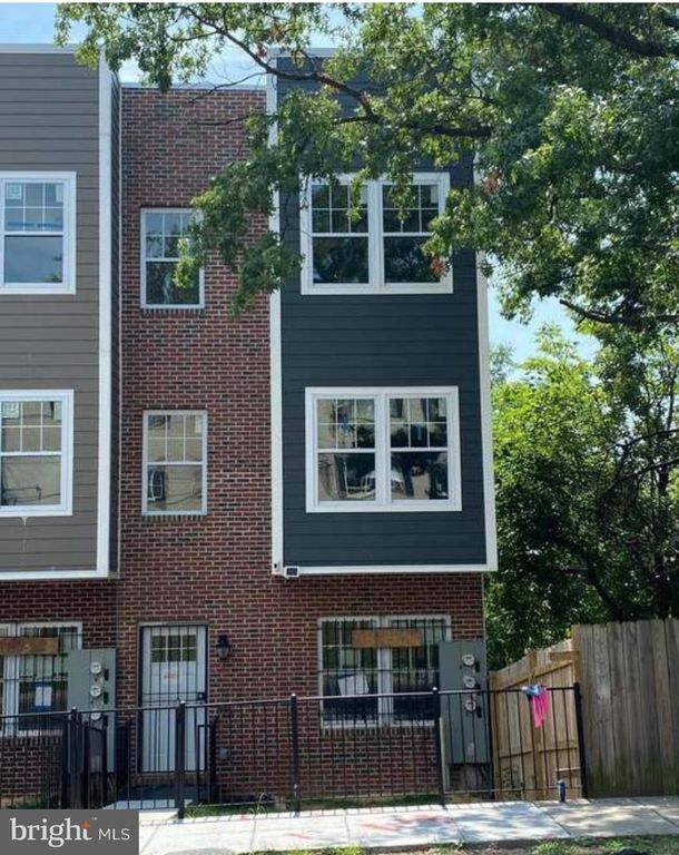 6003 EADS ST NE, Washington, DC 20019