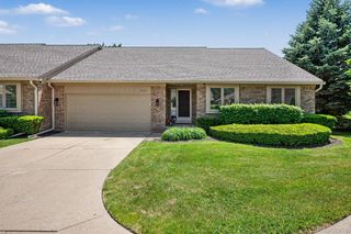 4337 Elaine Court, Shelby Charter Township, MI 48316