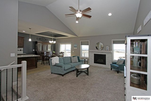 9465 Southern Sky Circle, Lincoln, NE 68505