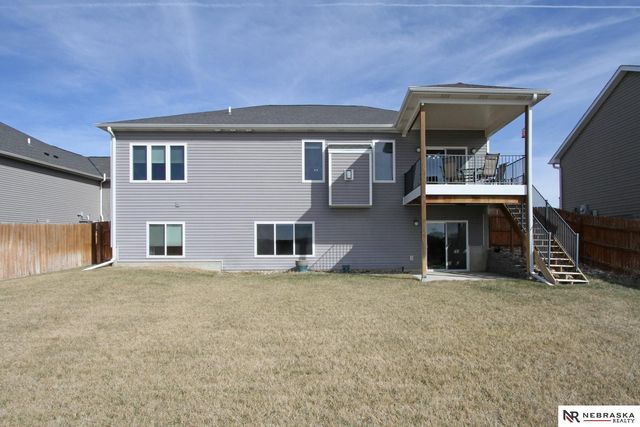 9465 Southern Sky Circle, Lincoln, NE 68505