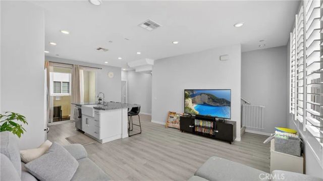 14116 Bay, La Mirada, CA 90638