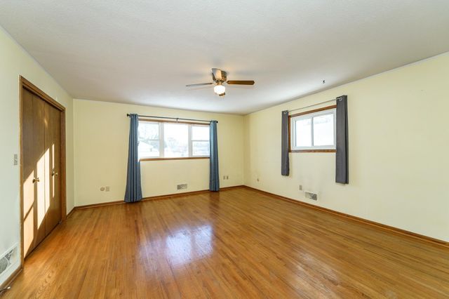 825 Elton Hills Drive NW, Rochester, MN 55901