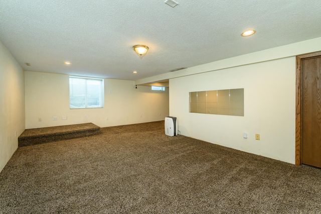 825 Elton Hills Drive NW, Rochester, MN 55901