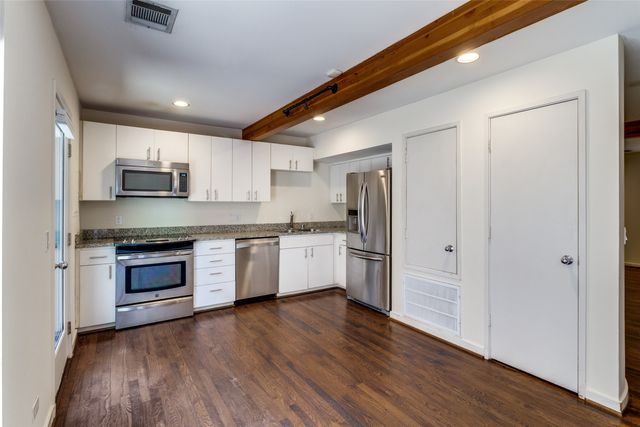 4134 Travis Street 17, Dallas, TX 75204