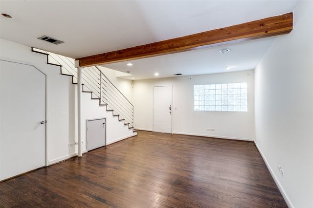 4134 Travis Street 17, Dallas, TX 75204