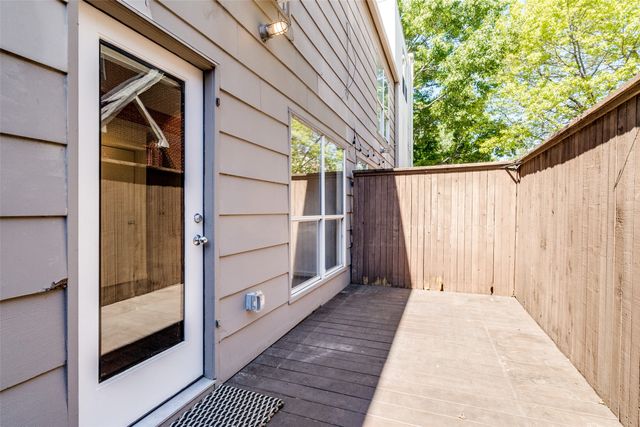 4134 Travis Street 17, Dallas, TX 75204