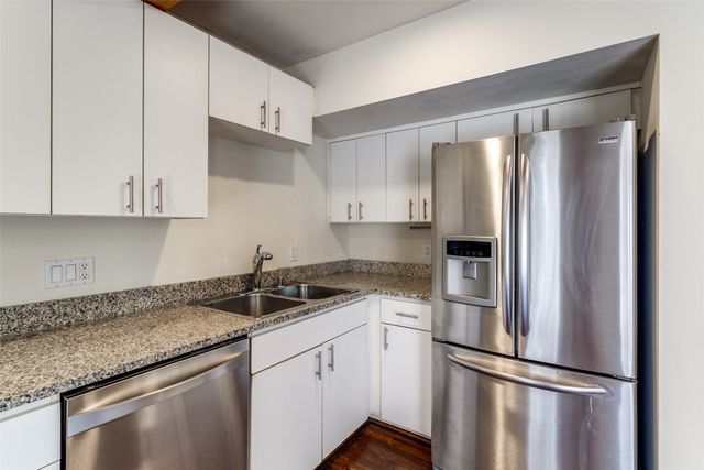 4134 Travis Street 17, Dallas, TX 75204