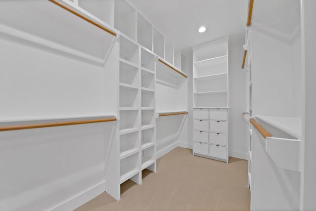 443 Whispering Way, Red Oak, TX 75154