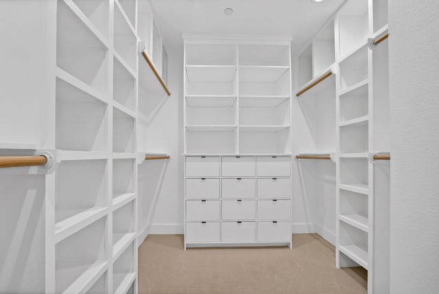 443 Whispering Way, Red Oak, TX 75154