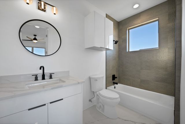 443 Whispering Way, Red Oak, TX 75154