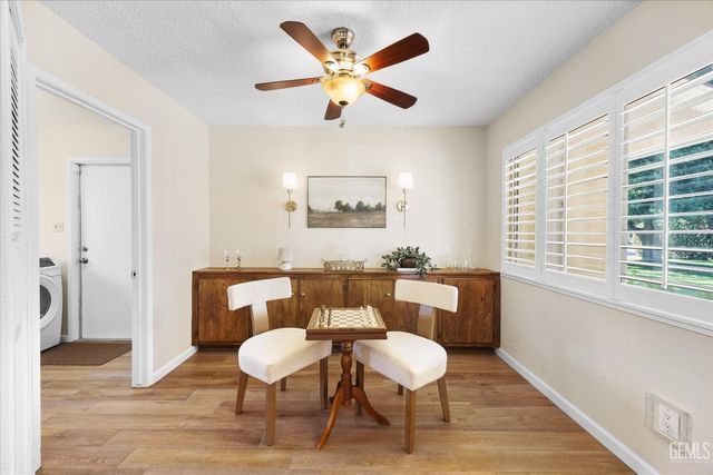601 Vista Verde Way, Bakersfield, CA 93309