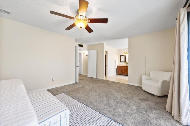 601 Vista Verde Way, Bakersfield, CA 93309