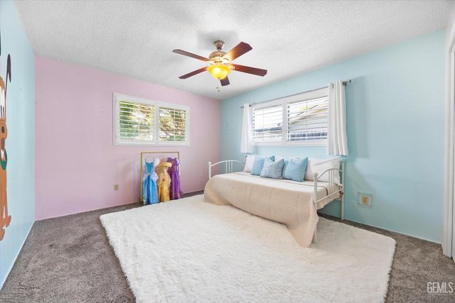 601 Vista Verde Way, Bakersfield, CA 93309