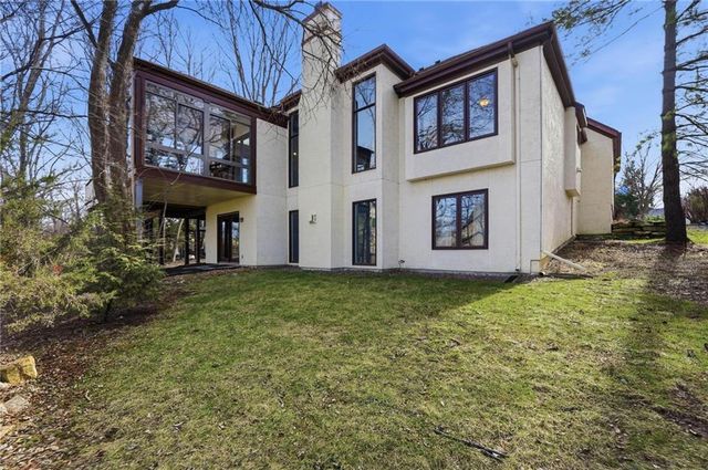 26112 W 109th Street, Olathe, KS 66061