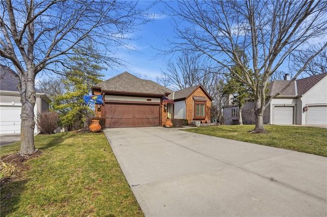 26112 W 109th Street, Olathe, KS 66061