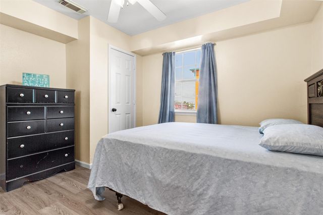 316 Seabean Street, Surfside Beach, TX 77541