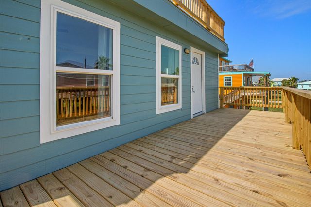 316 Seabean Street, Surfside Beach, TX 77541