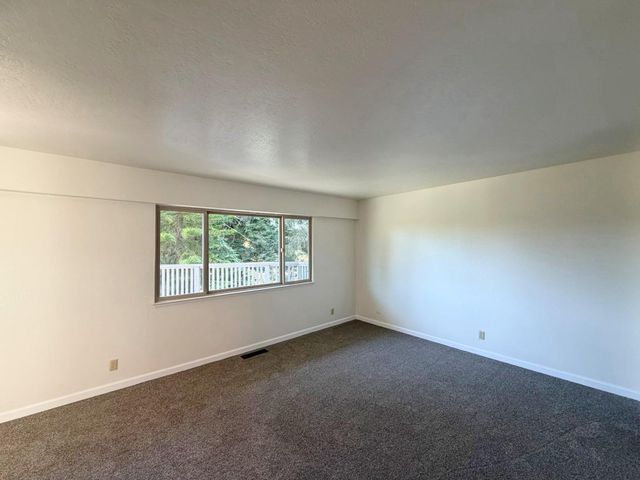 640 Mckenzie Avenue, Watsonville, CA 95076