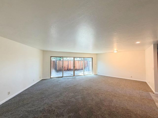640 Mckenzie Avenue, Watsonville, CA 95076