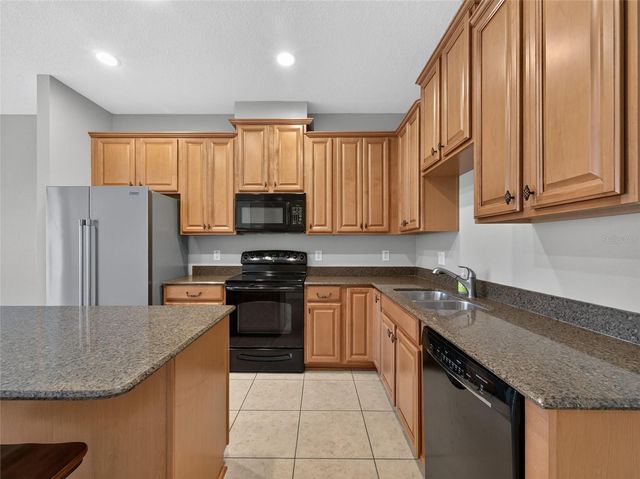 865 BELLES FERRY LOOP, Sanford, FL 32771