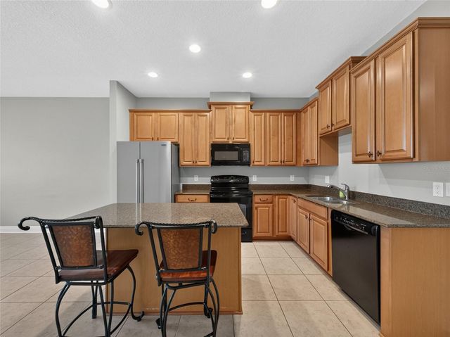 865 BELLES FERRY LOOP, Sanford, FL 32771