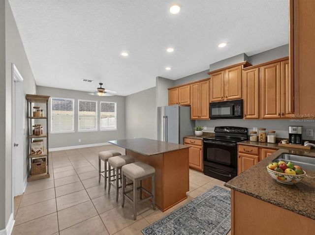 865 BELLES FERRY LOOP, Sanford, FL 32771