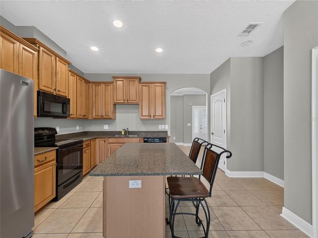 865 BELLES FERRY LOOP, Sanford, FL 32771