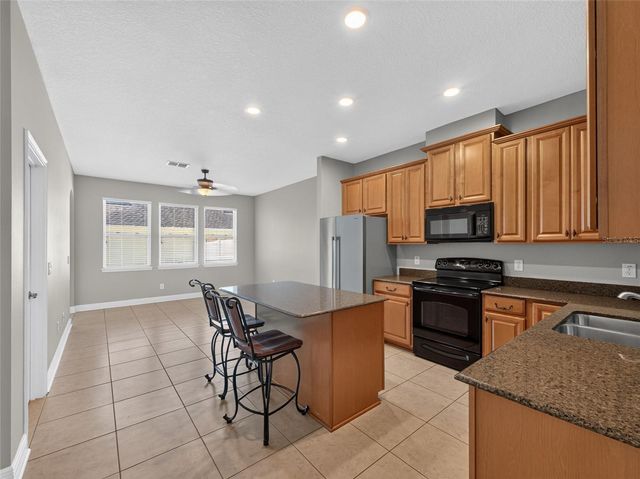 865 BELLES FERRY LOOP, Sanford, FL 32771