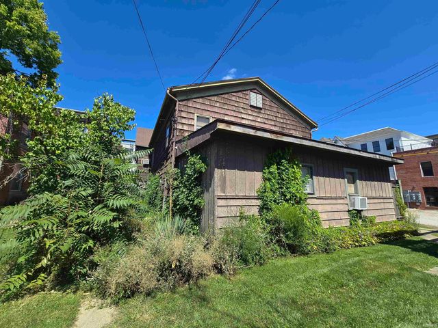813 W Berry Street, Fort Wayne, IN 46802