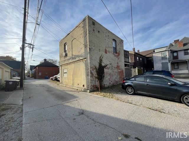 813 W Berry Street, Fort Wayne, IN 46802
