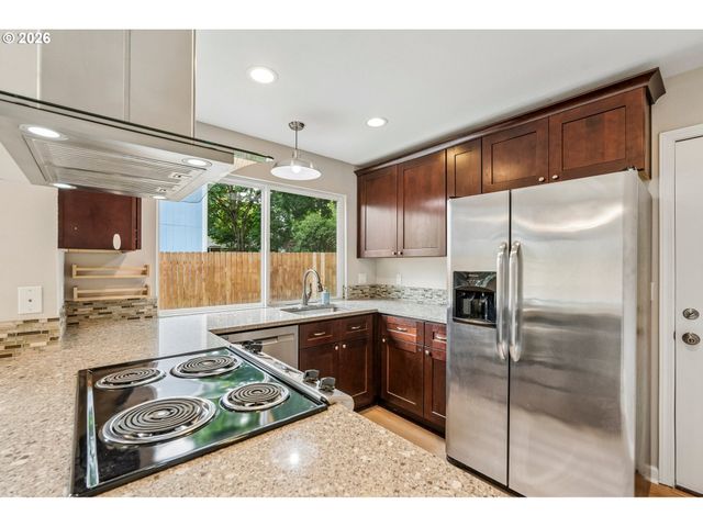 13285 Sw BRITTANY Dr, Tigard, OR 97223