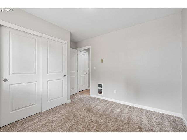 13285 Sw BRITTANY Dr, Tigard, OR 97223
