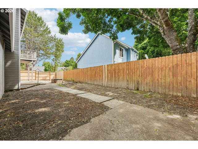 13285 Sw BRITTANY Dr, Tigard, OR 97223