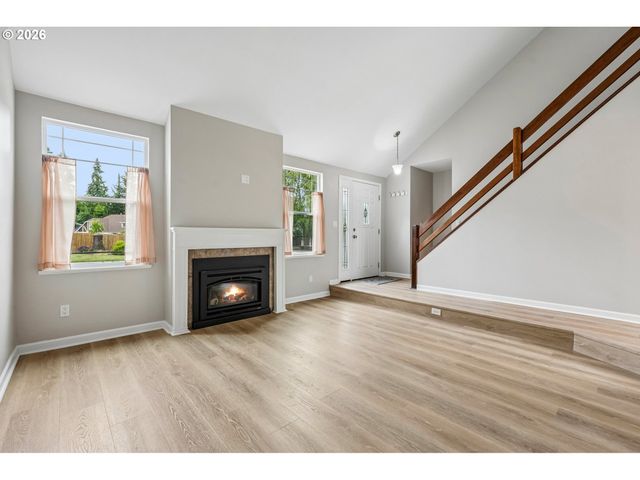 13285 Sw BRITTANY Dr, Tigard, OR 97223