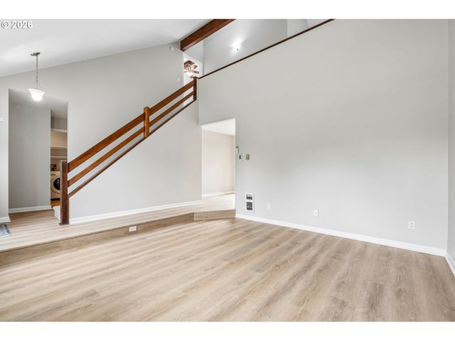 13285 Sw BRITTANY Dr, Tigard, OR 97223