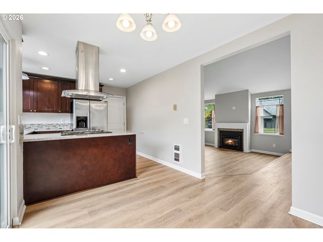 13285 Sw BRITTANY Dr, Tigard, OR 97223