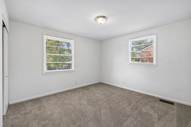 245 Bonnacroft Dr, Hermitage, TN 37076