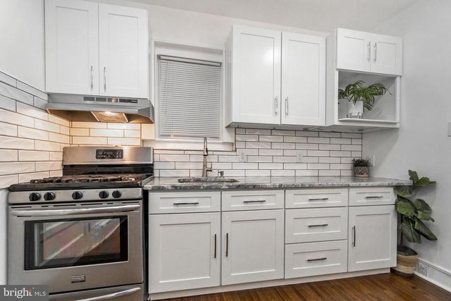 200 CHURCH, Catasauqua, PA 18032