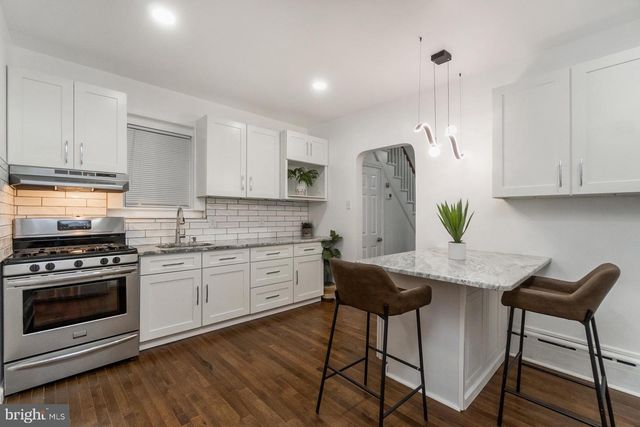 200 CHURCH, Catasauqua, PA 18032