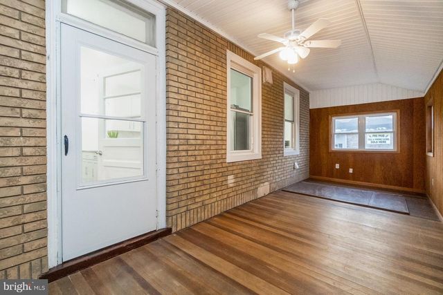 200 CHURCH, Catasauqua, PA 18032