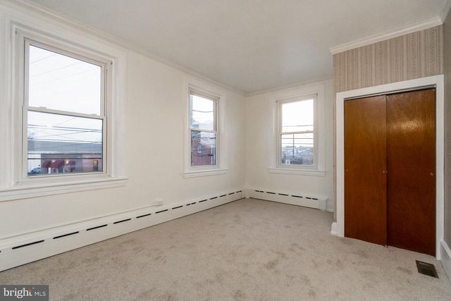 200 CHURCH, Catasauqua, PA 18032